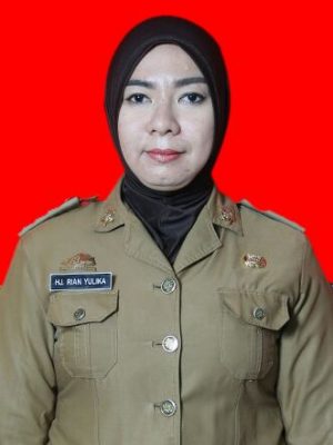 Hj. Rian Yulika, S.Pd