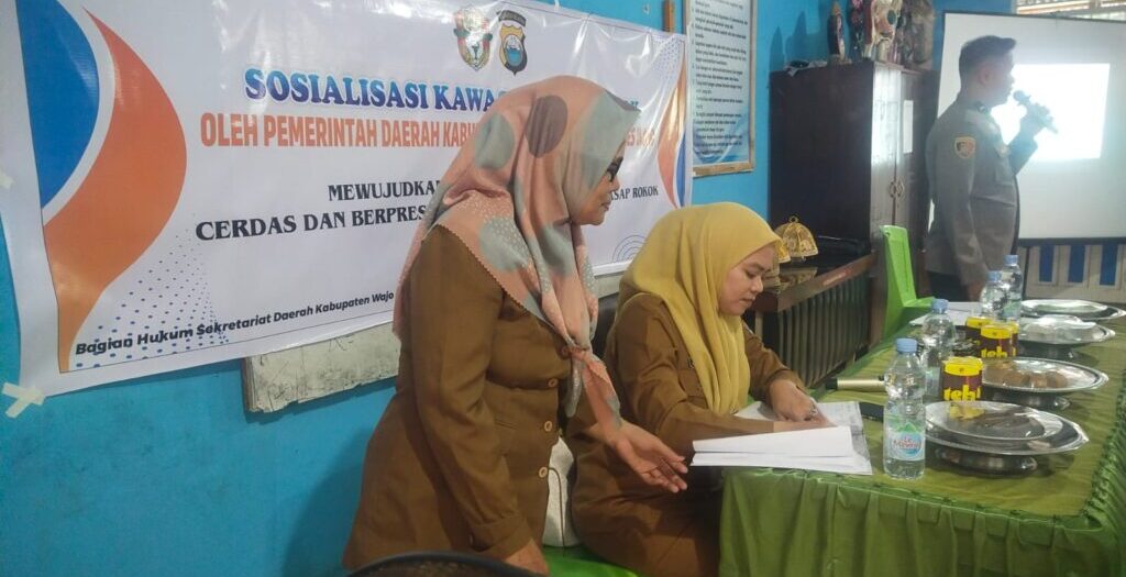 KEGIATAN SOSIALISASI KAWASAN TANPA ROKOK YANG DI LAKSANAKAN OLEH PEMDA WAJO